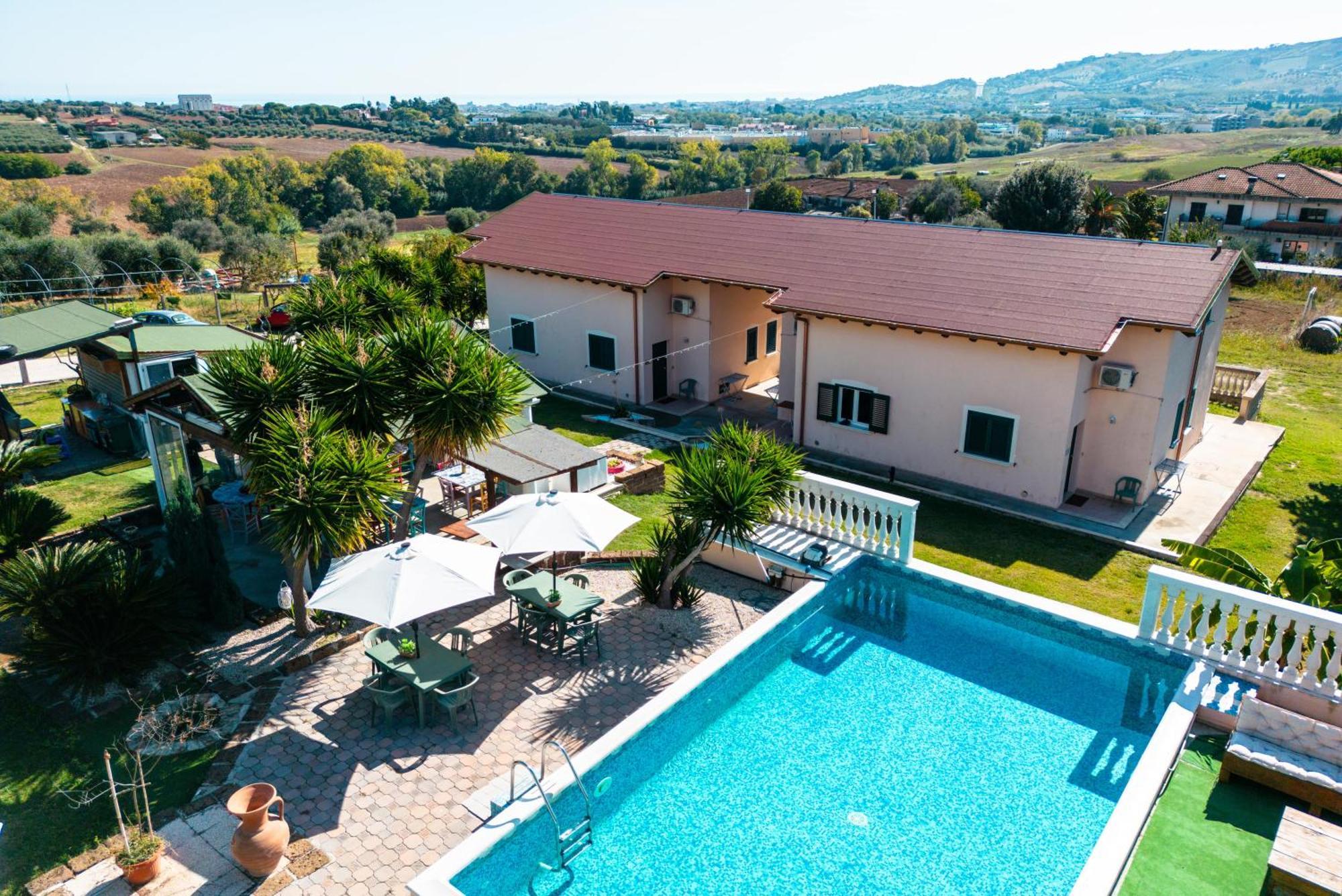 Residence Il Villaggio Del Re Corropoli Екстериор снимка