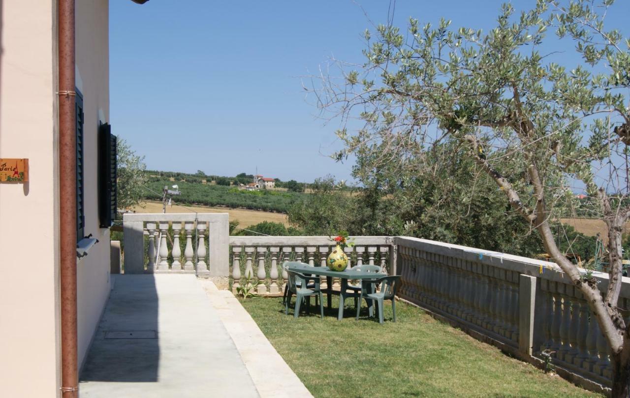 Residence Il Villaggio Del Re Corropoli Екстериор снимка